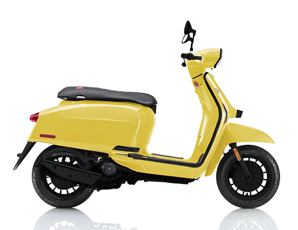 Lambretta V125 Special